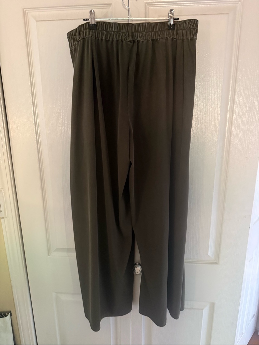 HALARA Neon Olive wide leg trouser Pants